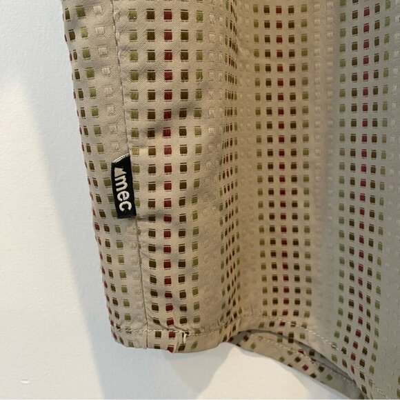 MEC Outdoor Woven Casual Button Down Short Sleeve Shirt Size XL Canvas feeling - Picture 14 of 14